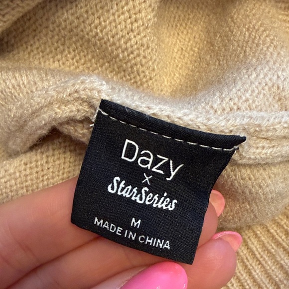 Classic Beige Women's Sweater - Picture 2 of 3